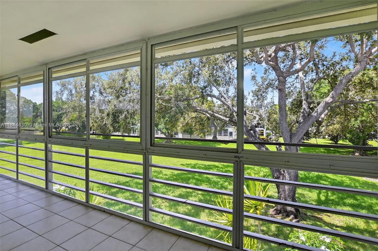 Real estate property located at 413 Tilford S #413, Broward, Tilford S Condo, Deerfield Beach, FL