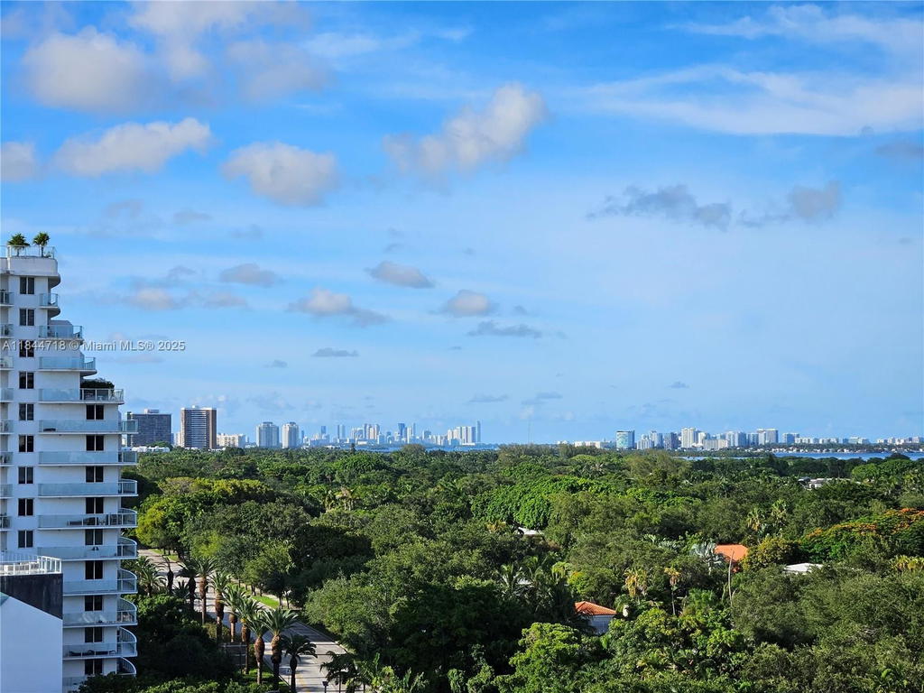 Real estate property located at 3900 Biscayne Blvd N-815, Miami-dade, Quadro Condo, Miami, FL
