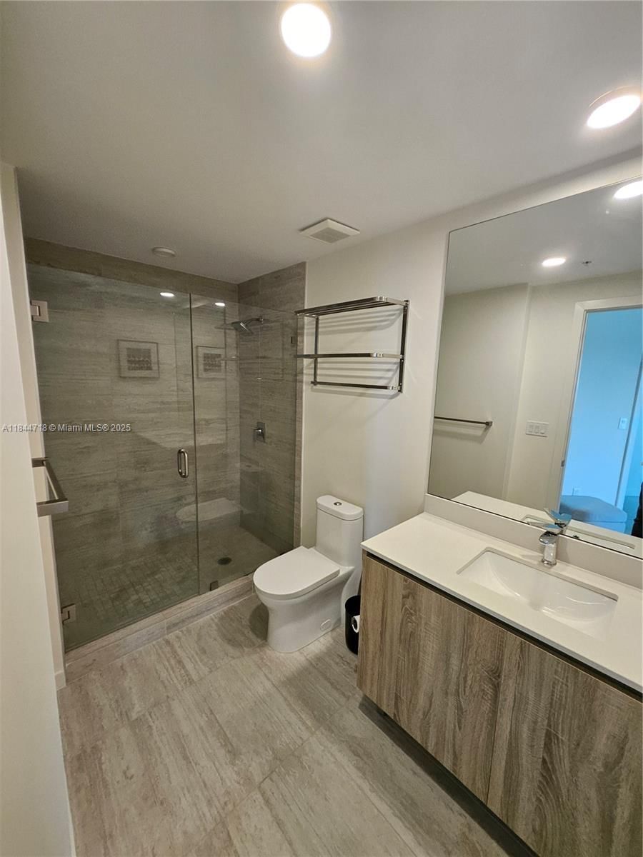 Real estate property located at 3900 Biscayne Blvd N-815, Miami-dade, Quadro Condo, Miami, FL
