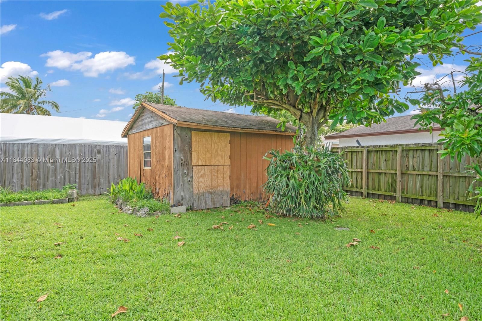 Real estate property located at 9880 Jamaica Dr, Miami-dade, S Coral Homes Sec 3, Cutler Bay, FL
