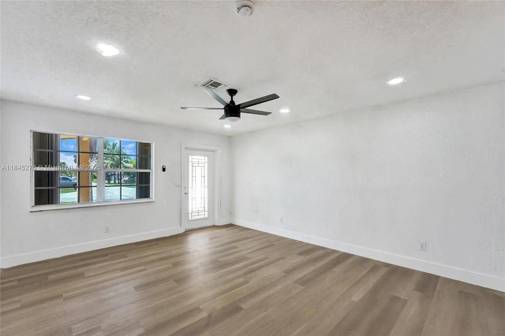 Real estate property located at 4331 27th St, Broward, Forward Sub No 1, Lauderhill, FL