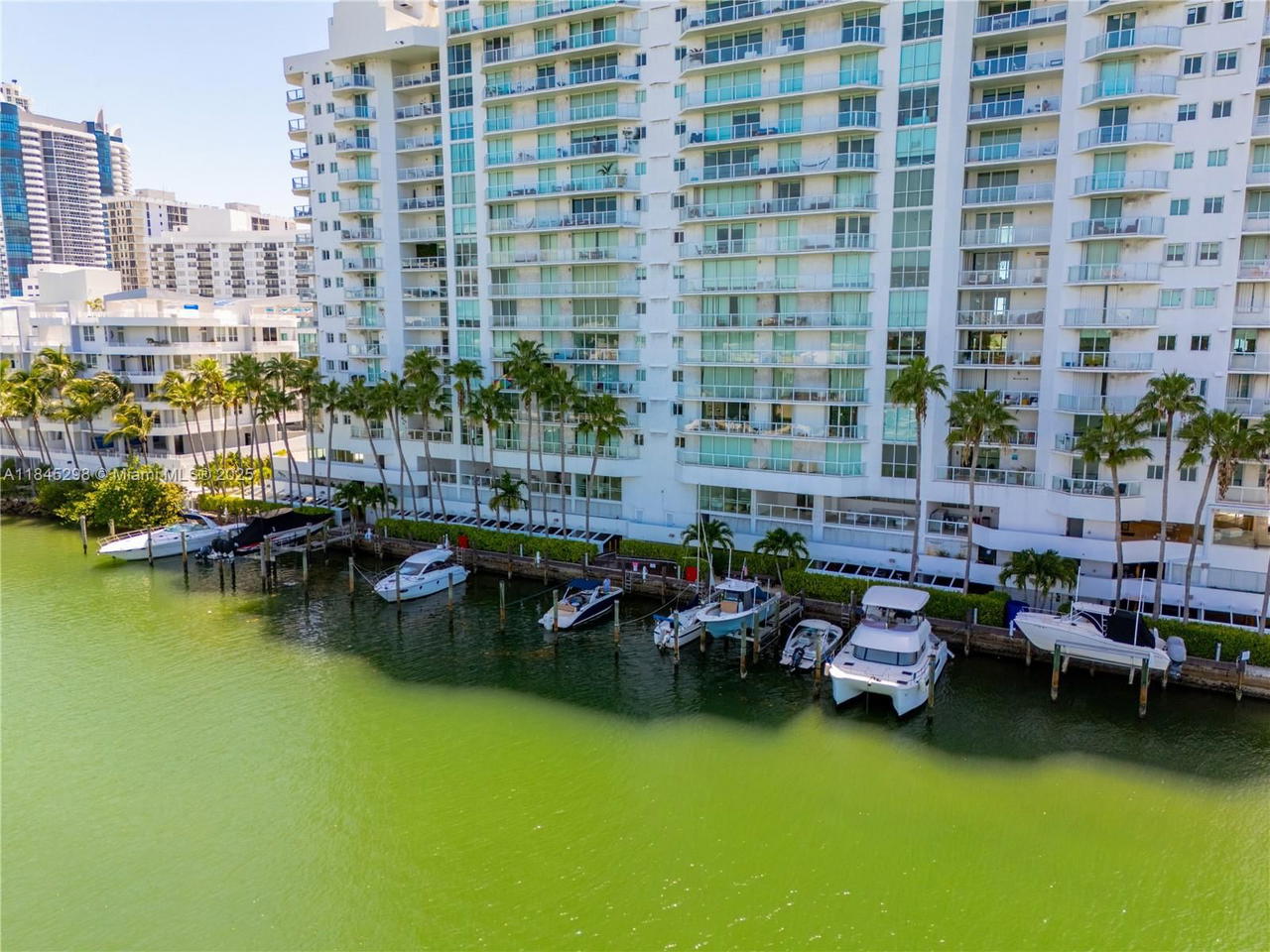 Real estate property located at 5900 Collins Ave #1701, Miami-dade, The Grandview Condo, Miami Beach, FL