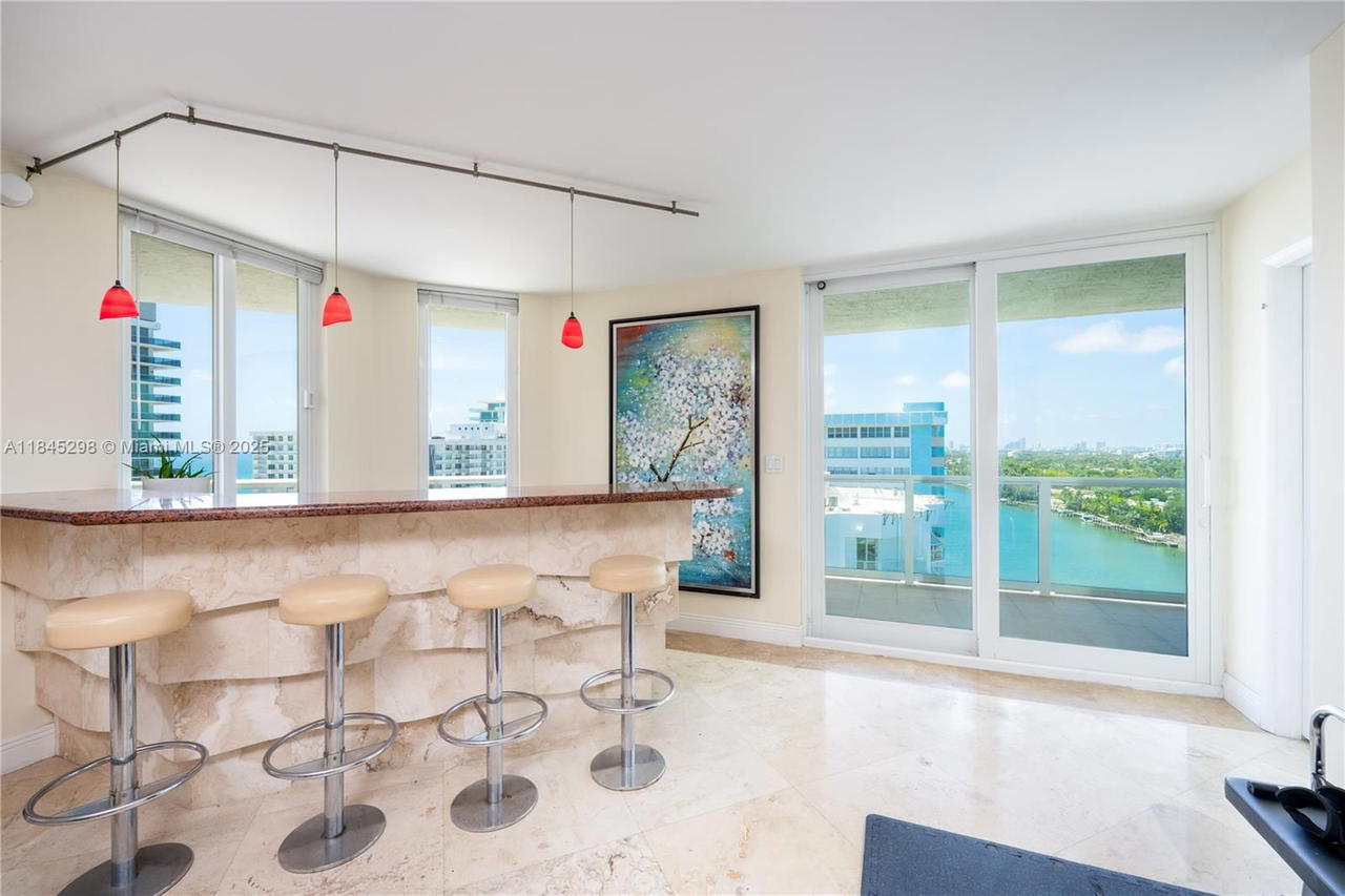 Real estate property located at 5900 Collins Ave #1701, Miami-dade, The Grandview Condo, Miami Beach, FL