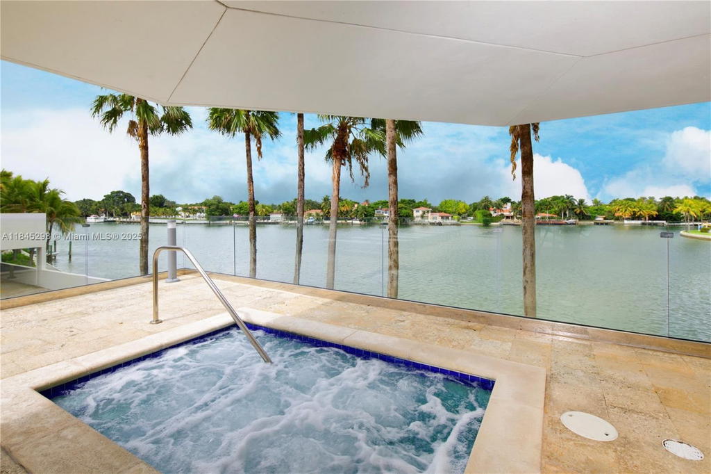 Real estate property located at 5900 Collins Ave #1701, Miami-dade, The Grandview Condo, Miami Beach, FL