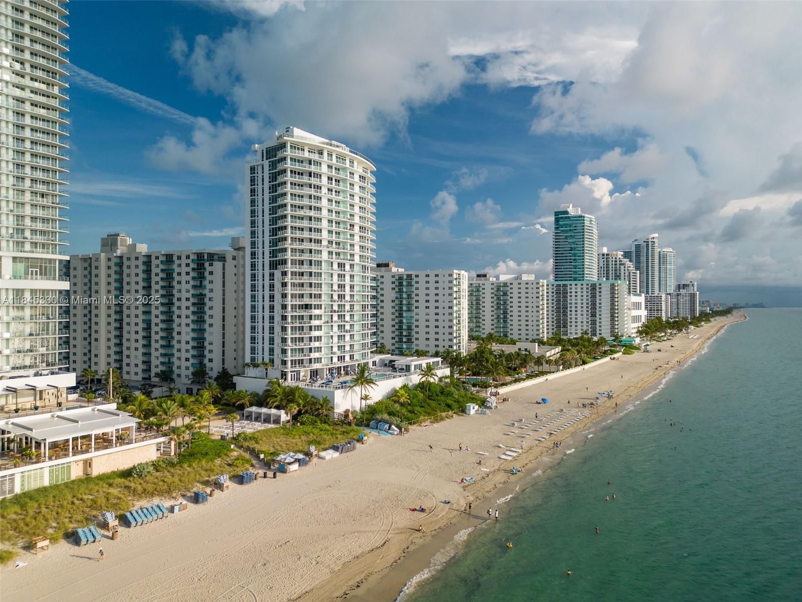 Real estate property located at 4001 Ocean Dr #6M, Broward, Sian Ocean Residences Cond, Hollywood, FL