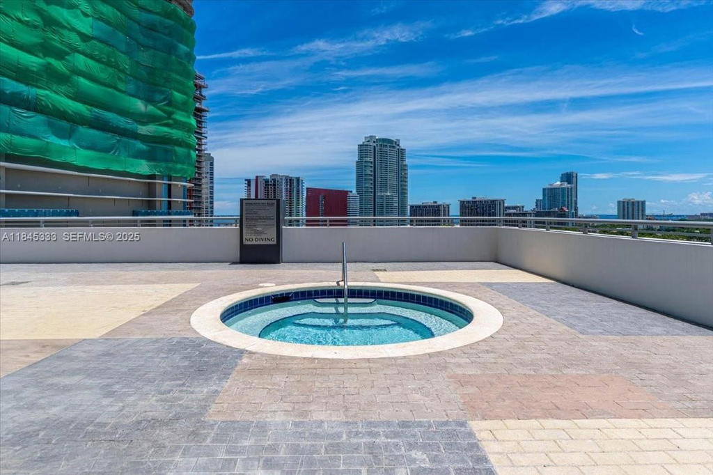 Real estate property located at 60 13th St #3203, Miami-dade, Infinity At Brickell Cond, Miami, FL