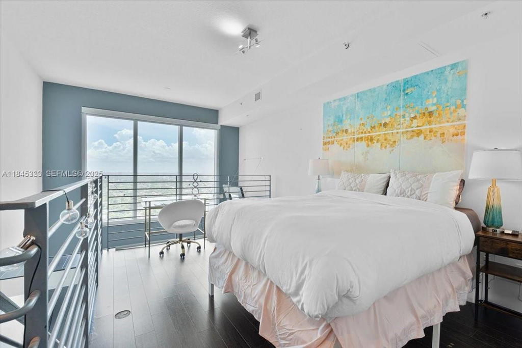 Real estate property located at 60 13th St #3203, Miami-dade, Infinity At Brickell Cond, Miami, FL