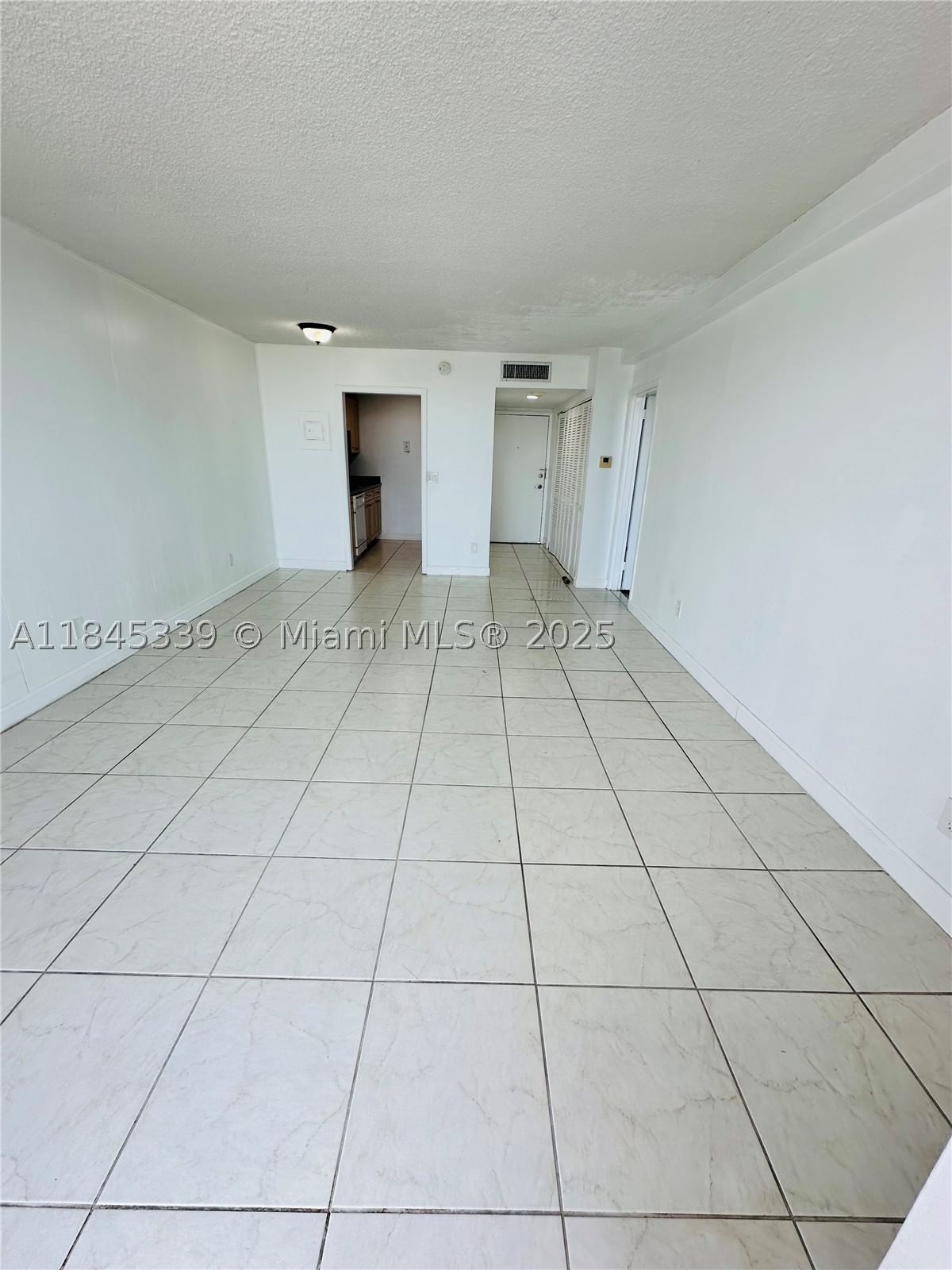 Real estate property located at 2020 135th St #807, Miami-dade, Keystone Towers Condo, North Miami, FL
