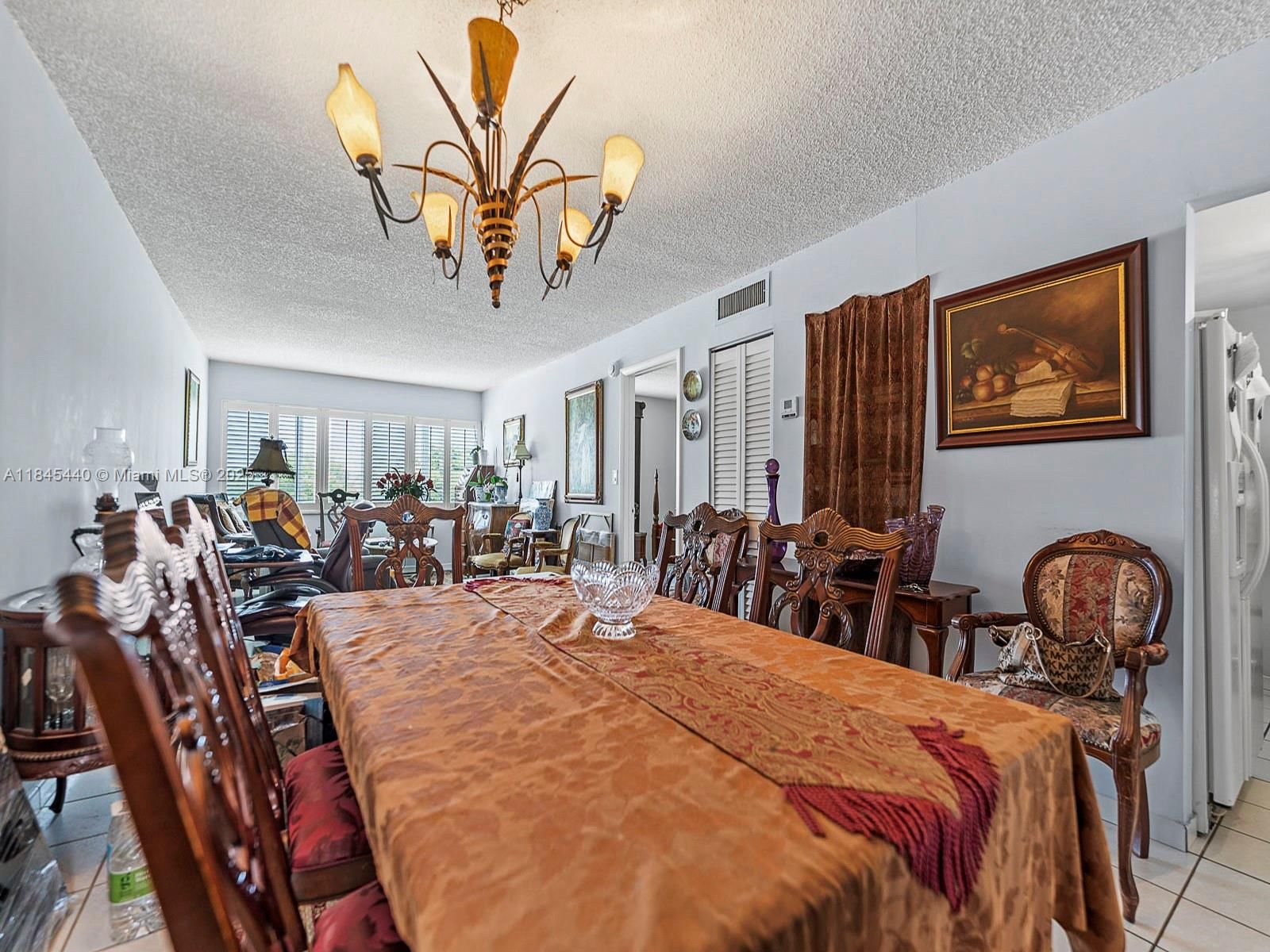 Real estate property located at 2690 22nd Ave #507, Miami-dade, Jaragua Plaza Condo, Miami, FL