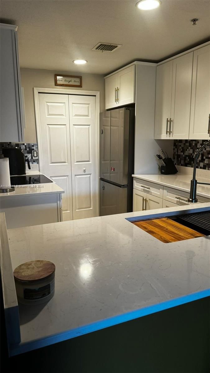 Real estate property located at 6320 114th Ave #1223, Miami-dade, The Courts At Doral Isles, Doral, FL