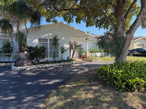 Real estate property located at 520 62nd Ave, Broward, Kimberly Forest Sec 2, Margate, FL