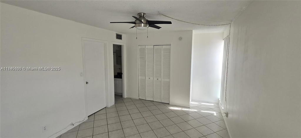 Real estate property located at 2420 Diana Dr #203, Broward, Bay Place Condo, Hallandale Beach, FL