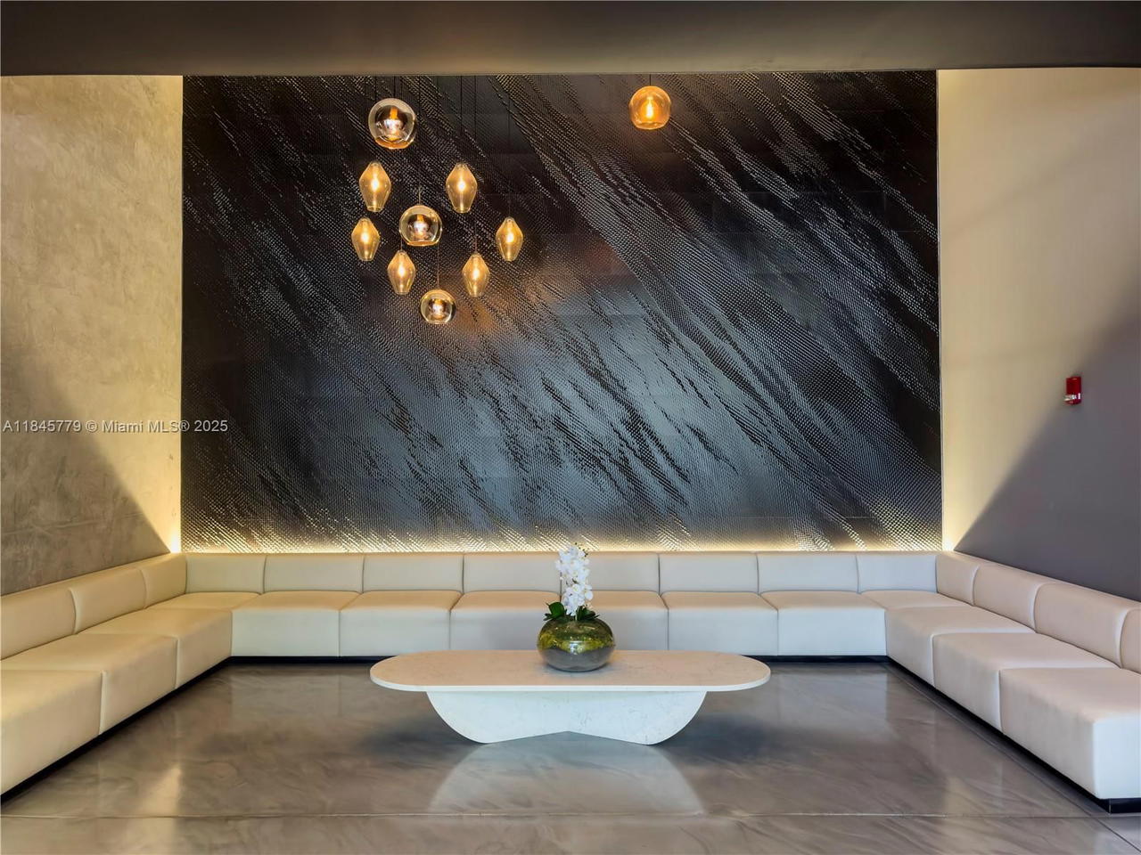 Real estate property located at 151 1st St #2601, Miami-dade, Centro Condo, Miami, FL