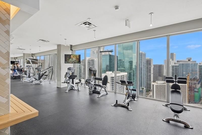 Real estate property located at 151 1st St #2601, Miami-dade, Centro Condo, Miami, FL
