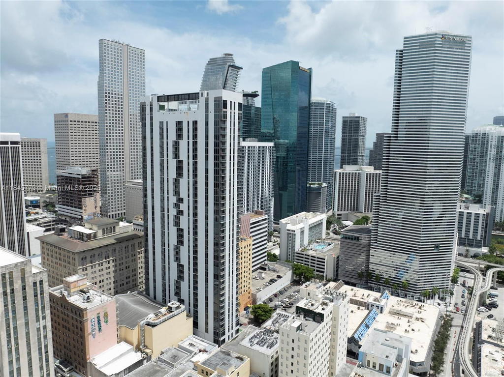 Real estate property located at 151 1st St #2601, Miami-dade, Centro Condo, Miami, FL