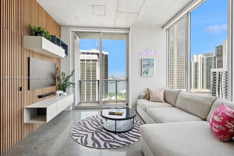 Real estate property located at 151 1st St #2601, Miami-dade, Centro Condo, Miami, FL