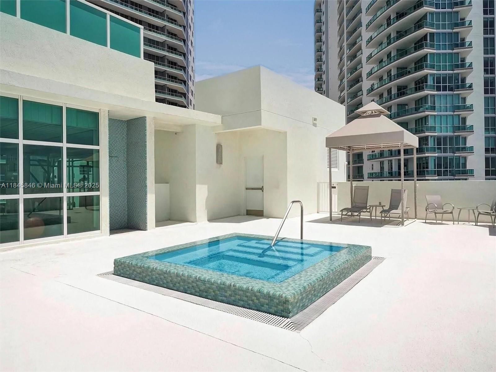 Real estate property located at 218 14th St #1904, Miami-dade, The Emerald At Brickell C, Miami, FL