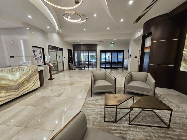 Real estate property located at 20225 34th Ct #818, Miami-dade, Delvista Towers Condo Tow, Aventura, FL