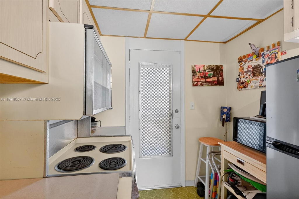 Real estate property located at 1776 James Ave #4E, Miami-dade, Sea Beach Towers Condo, Miami Beach, FL