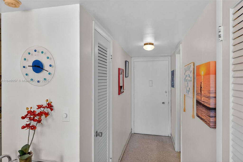 Real estate property located at 1776 James Ave #4E, Miami-dade, Sea Beach Towers Condo, Miami Beach, FL