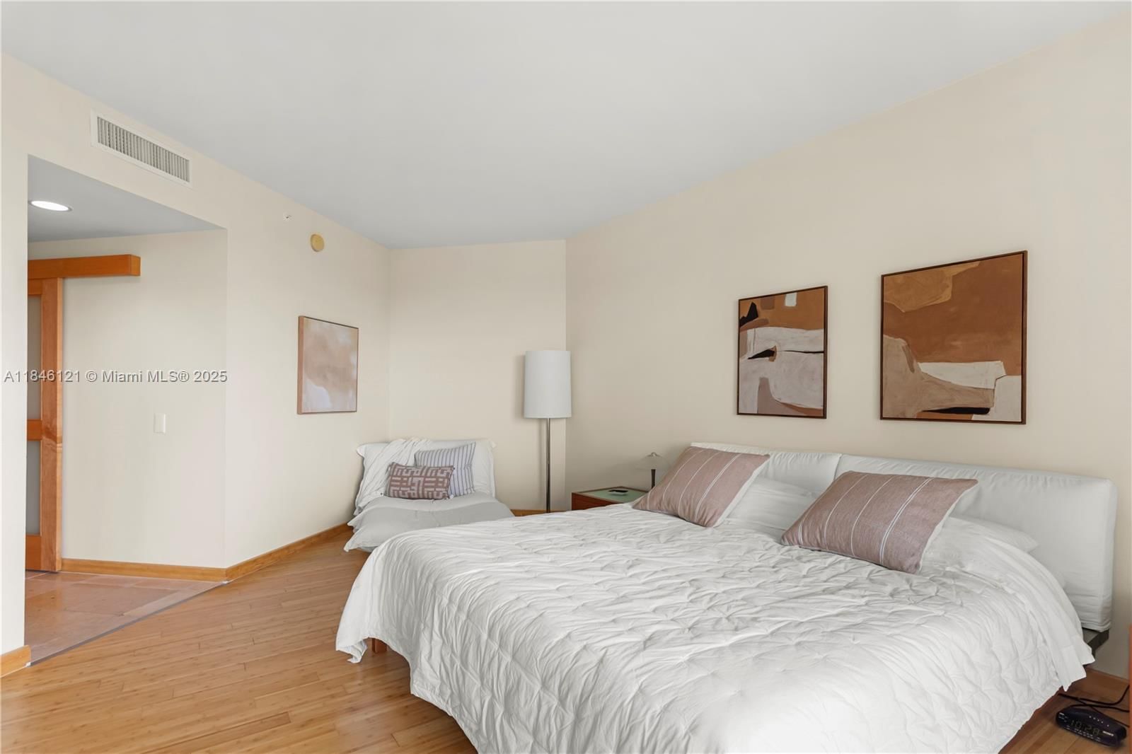 Real estate property located at 21050 Point Pl #1103, Miami-dade, Atlantic Iii At The Point, Aventura, FL