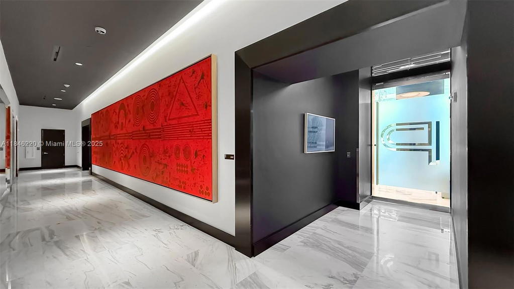 Real estate property located at 851 1st Ave #3302, Miami-dade, Paramount Miami Worldcent, Miami, FL