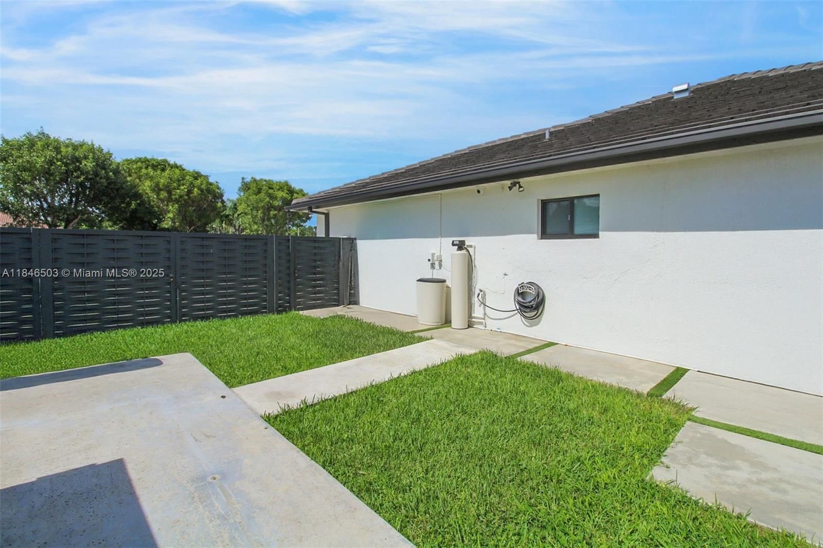 Real estate property located at 17242 284th St, Miami-dade, Redlands Cove, Homestead, FL