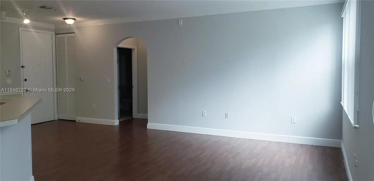Real estate property located at 4602 160th Ave #525, Broward, El-ad Villaggio Condo Bld, Miramar, FL
