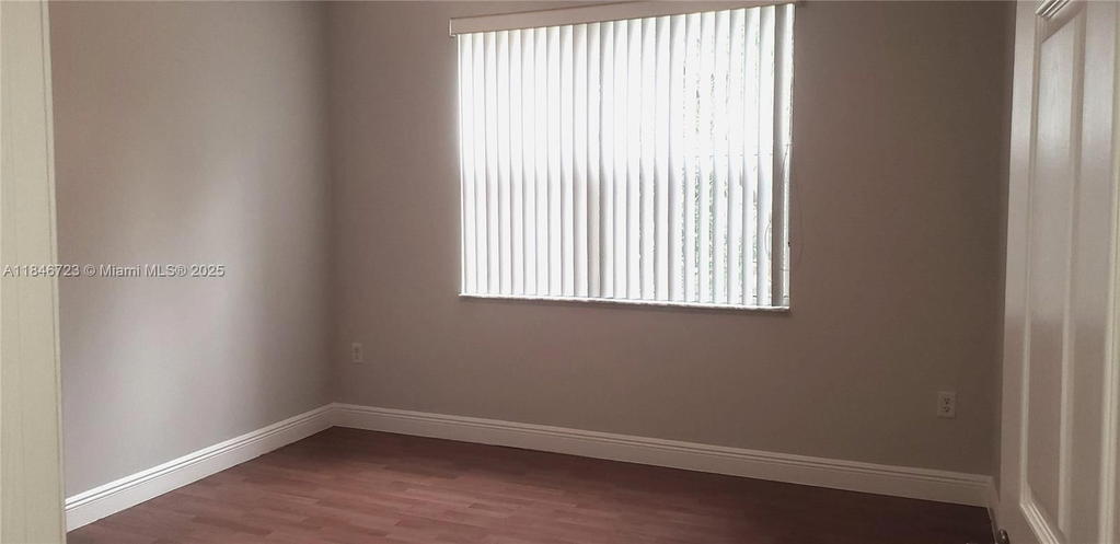 Real estate property located at 4602 160th Ave #525, Broward, El-ad Villaggio Condo Bld, Miramar, FL