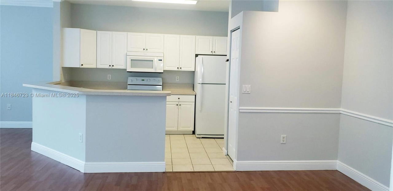 Real estate property located at 4602 160th Ave #525, Broward, El-ad Villaggio Condo Bld, Miramar, FL