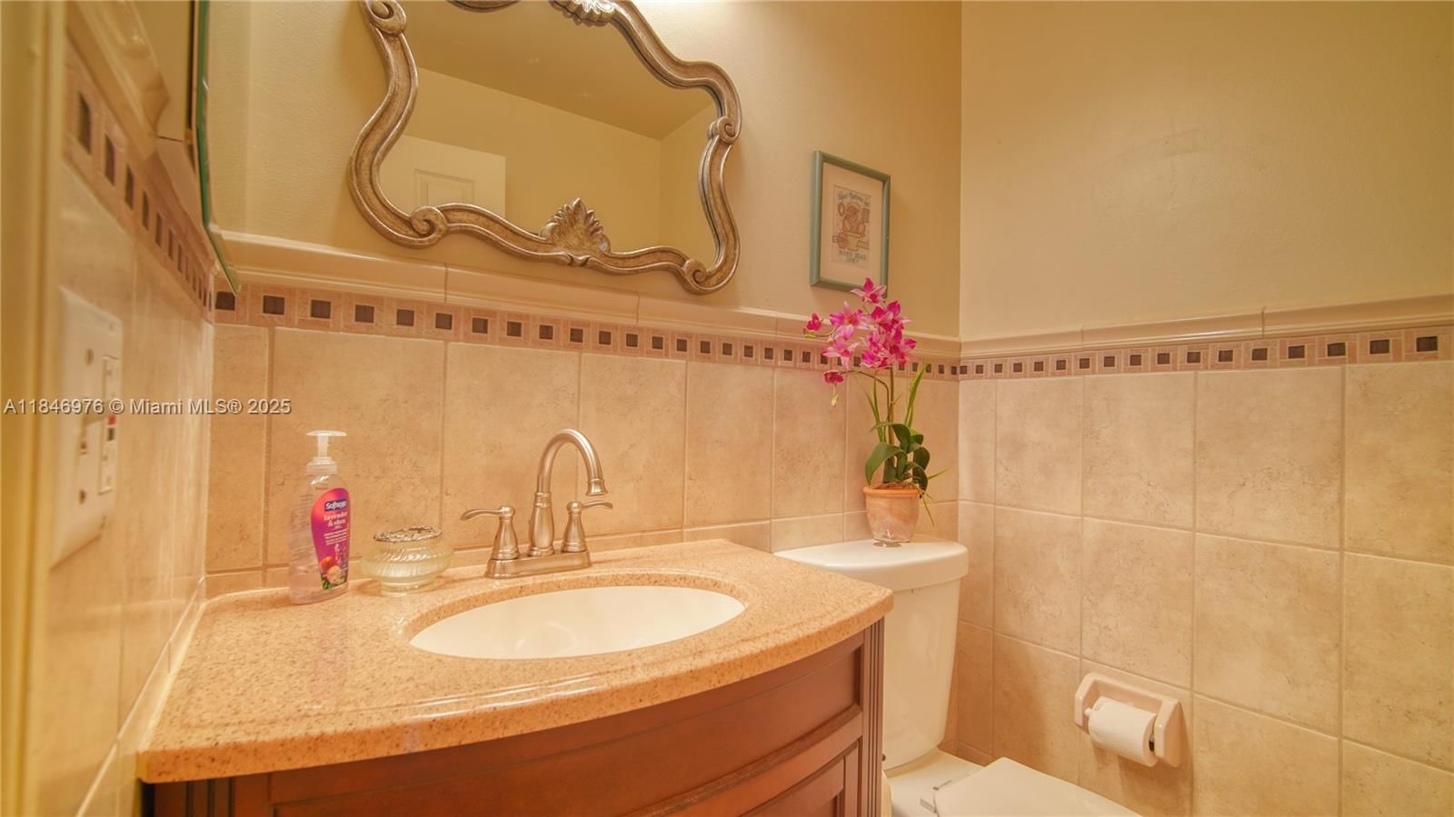 Real estate property located at 810 Greenbriar Ave, Broward, Shenandoah Section Four, Davie, FL