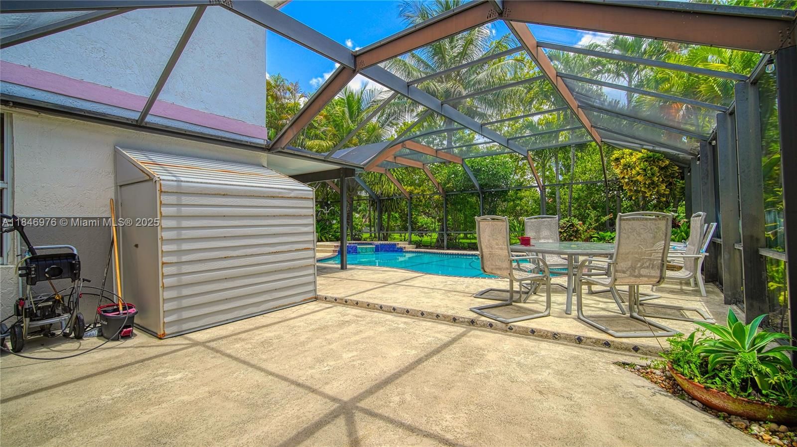 Real estate property located at 810 Greenbriar Ave, Broward, Shenandoah Section Four, Davie, FL