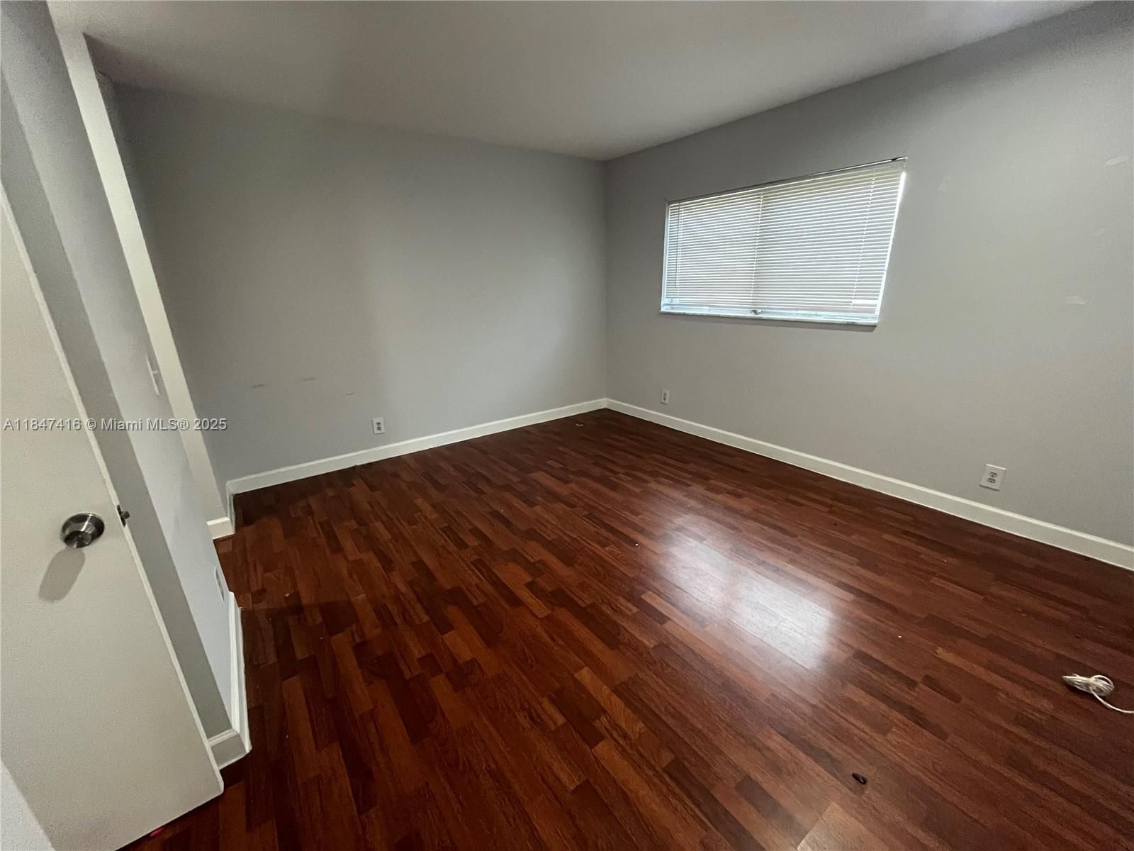 Real estate property located at 8404 Sample Rd #131, Broward, Coral Pine Condo 1, Coral Springs, FL
