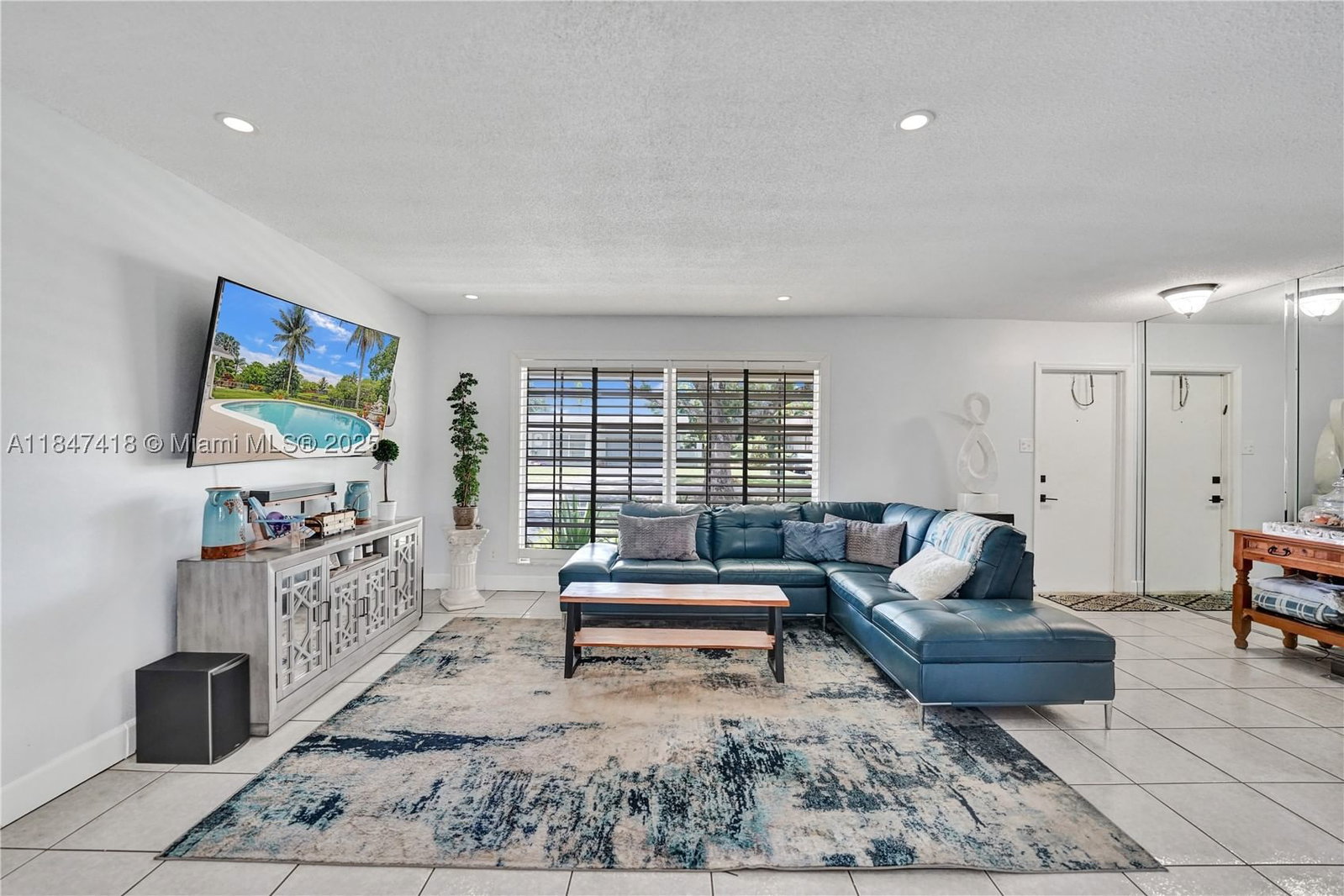 Real estate property located at 7550 12th St, Broward, Mirror Lake Estates Sec 1, Plantation, FL