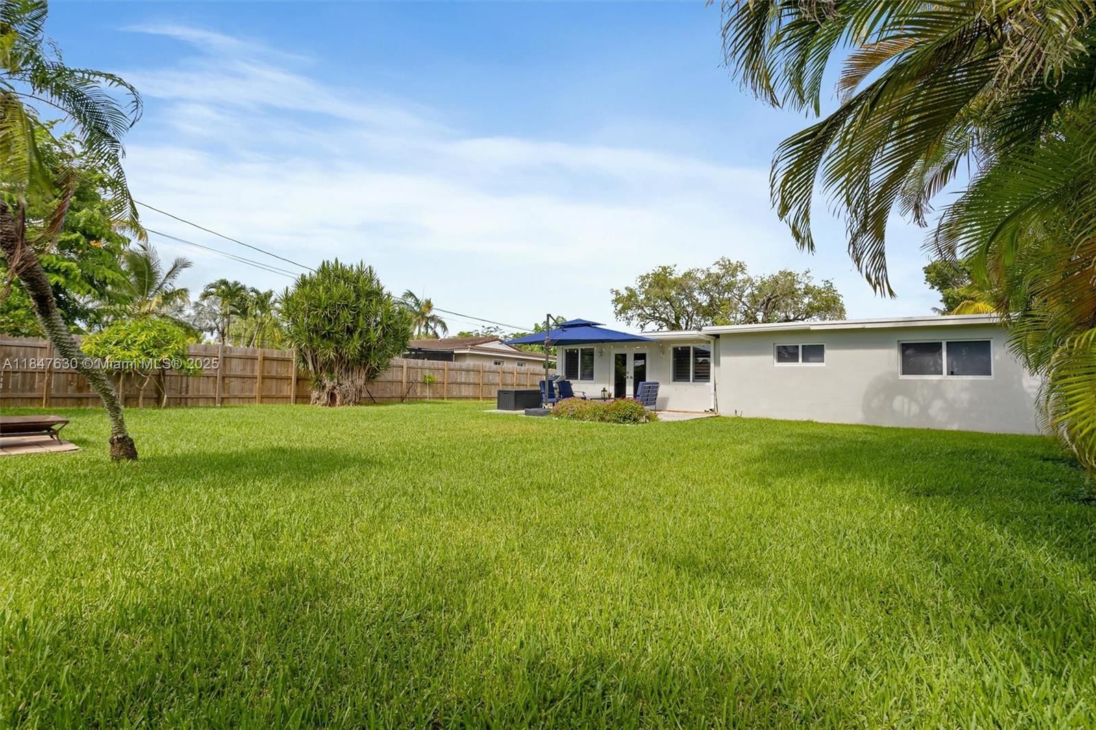 Real estate property located at 7820 97th Pl, Miami-dade, Heftler Homes Sunset Park, Miami, FL
