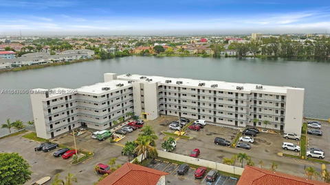 Real estate property located at 9917 Okeechobee Rd #3-303, Miami-dade, Vista Del Lago I Condo, Hialeah Gardens, FL