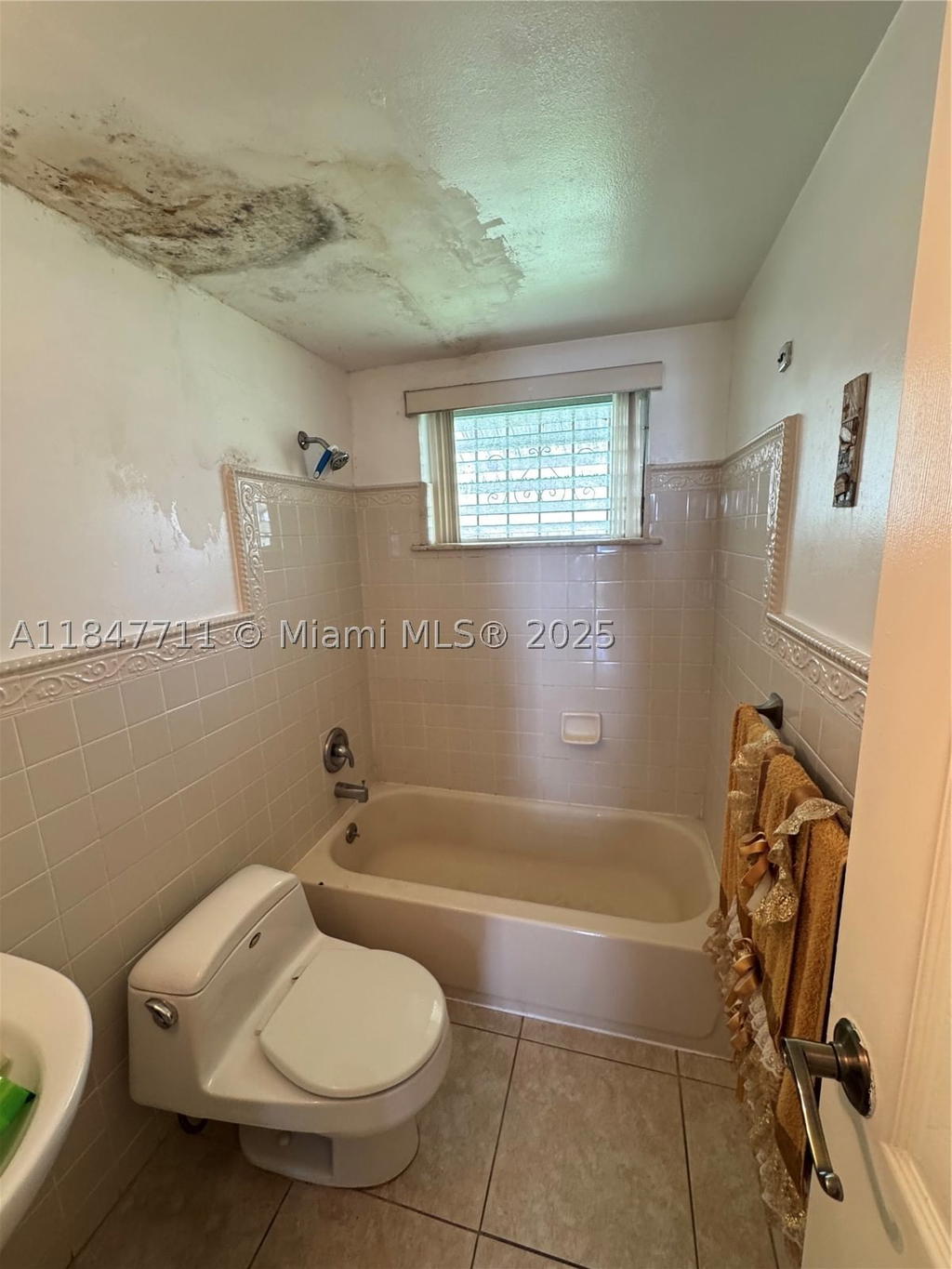 Real estate property located at 71 76th St #5, Miami-dade, Prestige Apts Inc Co-op, Miami, FL
