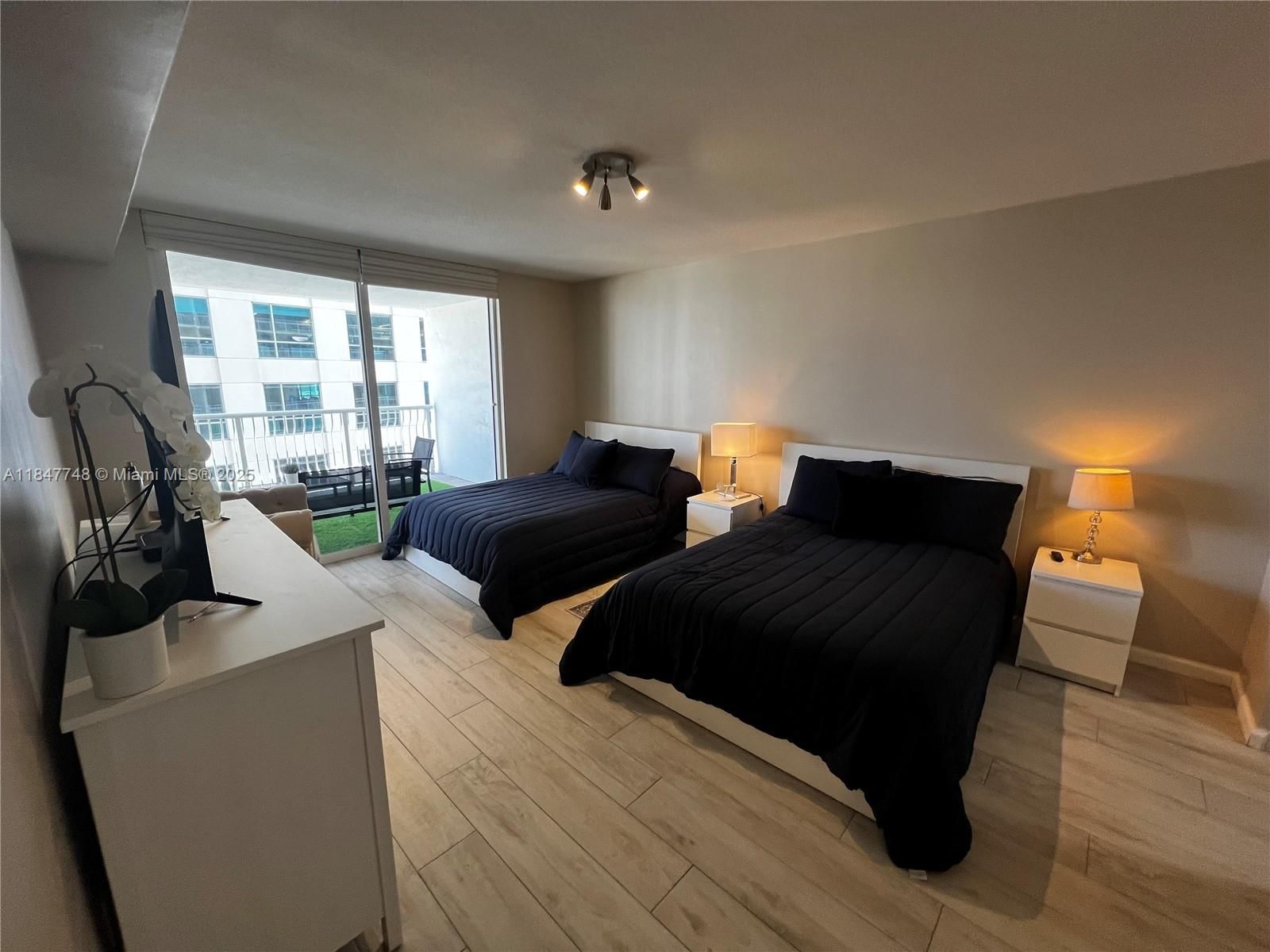 Real estate property located at 1200 Brickell Bay Dr #3414, Miami-dade, The Club At Brickell Bay, Miami, FL