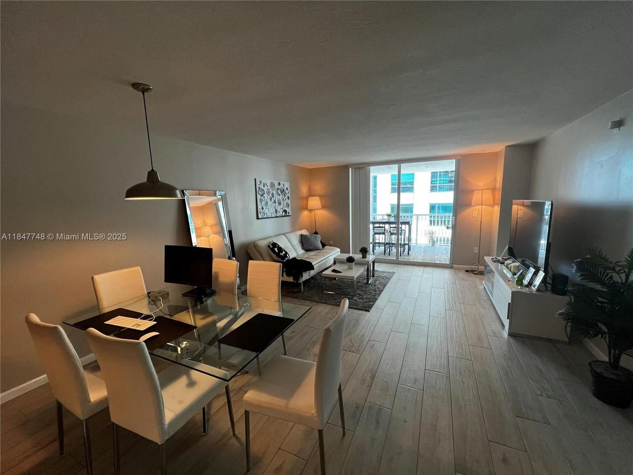 Real estate property located at 1200 Brickell Bay Dr #3414, Miami-dade, The Club At Brickell Bay, Miami, FL
