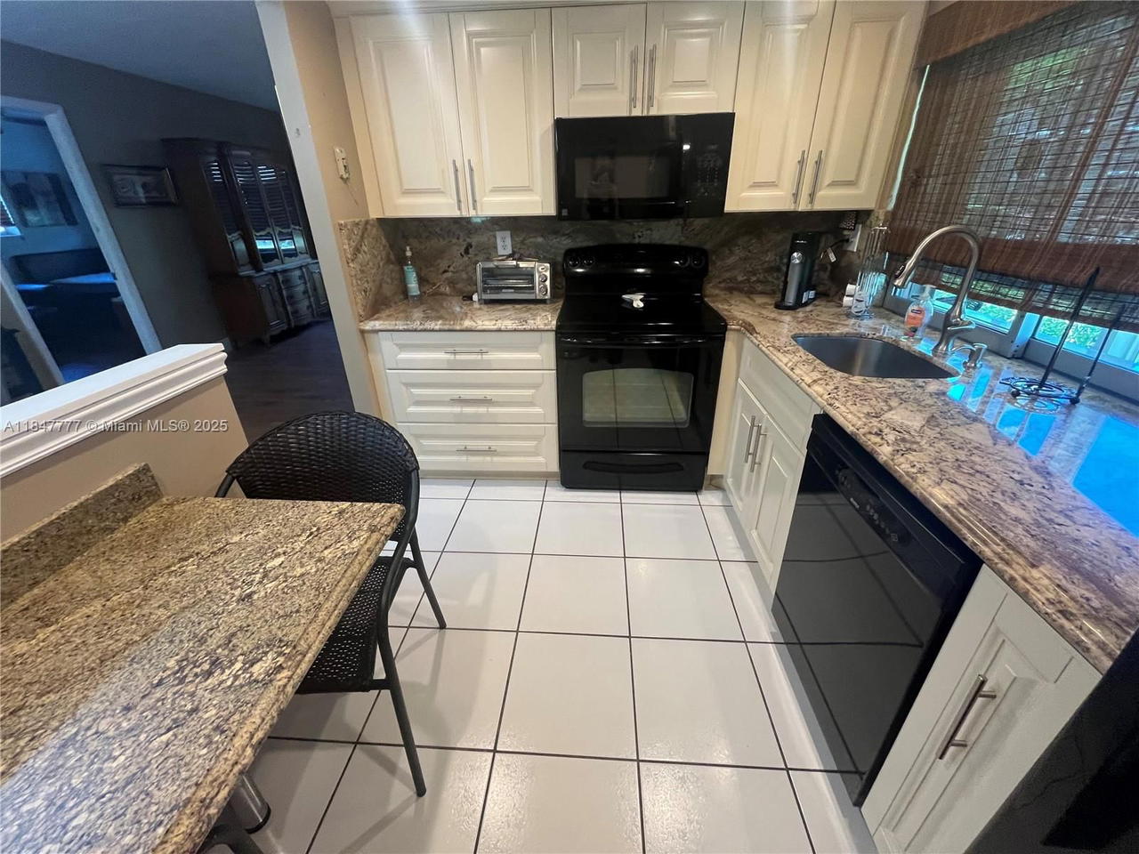 Real estate property located at 9351 Lime Bay Blvd #101, Broward, Lime Bay Condominium 7, Tamarac, FL