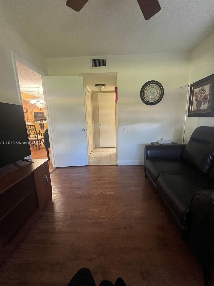 Real estate property located at 9351 Lime Bay Blvd #101, Broward, Lime Bay Condominium 7, Tamarac, FL