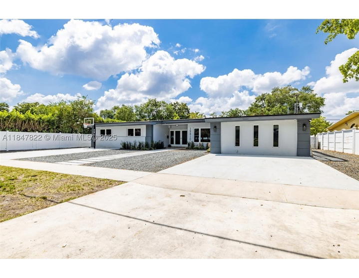 Real estate property located at 19810 22nd av, Miami-dade, Highland Woods Sec 1, Miami, FL