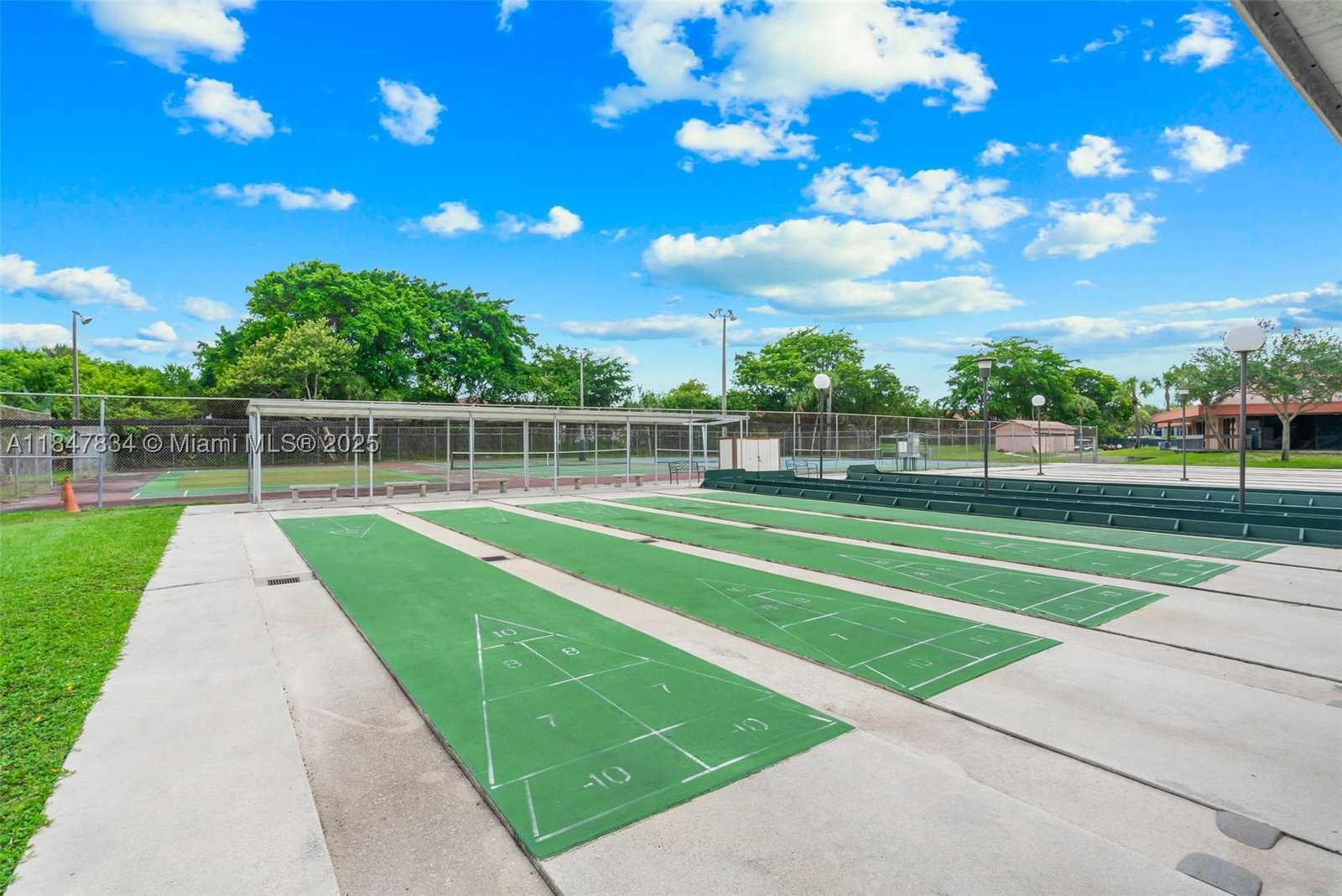 Real estate property located at 3120 Holiday Springs Blvd #301, Broward, Holiday Springs Village 2, Margate, FL