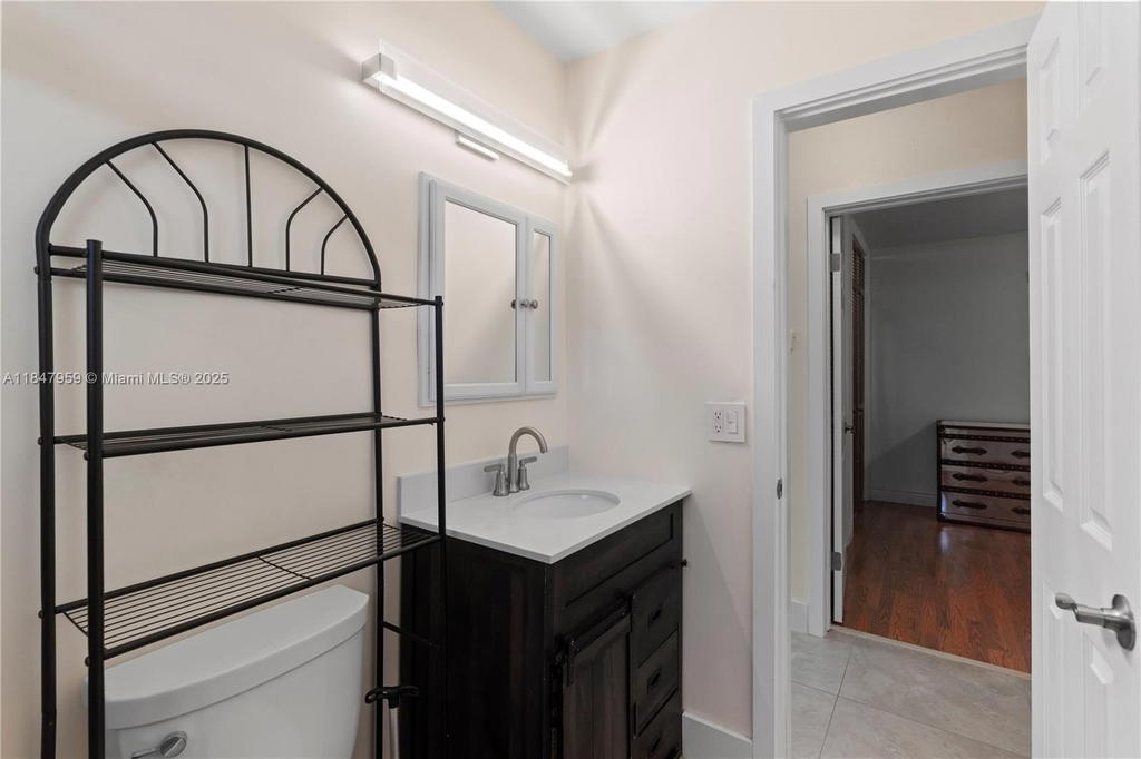 Real estate property located at 8560 16th St, Broward, Boulevard Heights Section, Pembroke Pines, FL