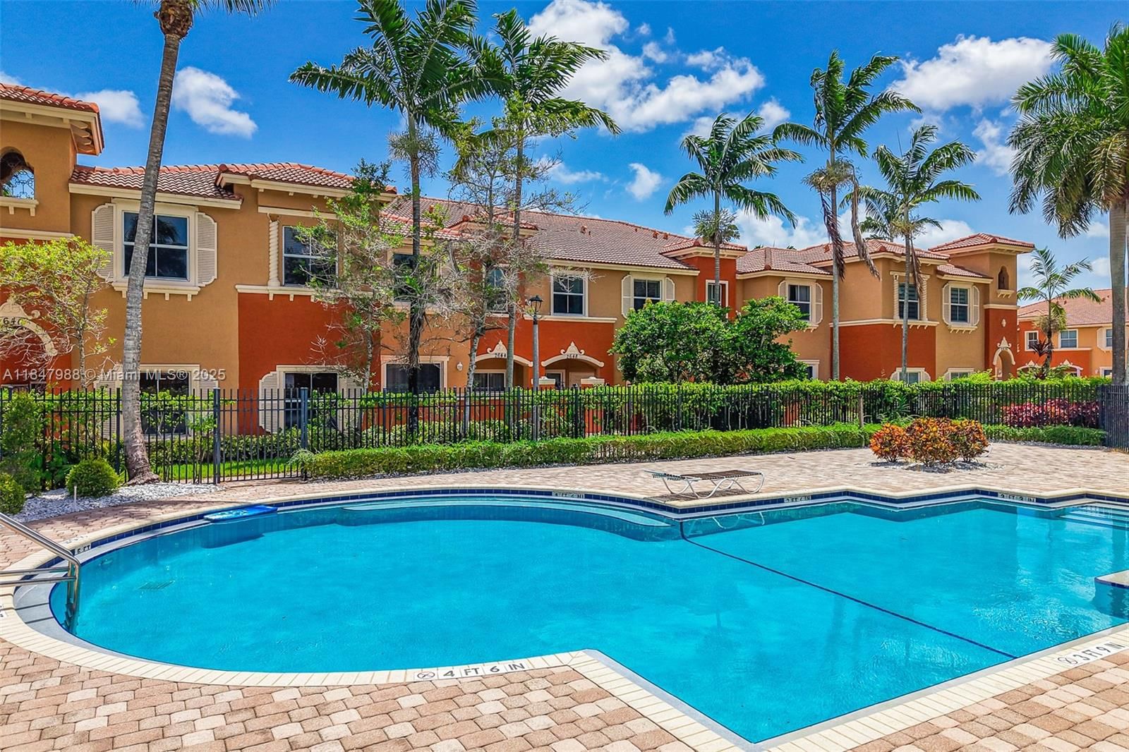 Real estate property located at 2669 121st Ter #705, Broward, Martinique No 2 Condo, Miramar, FL