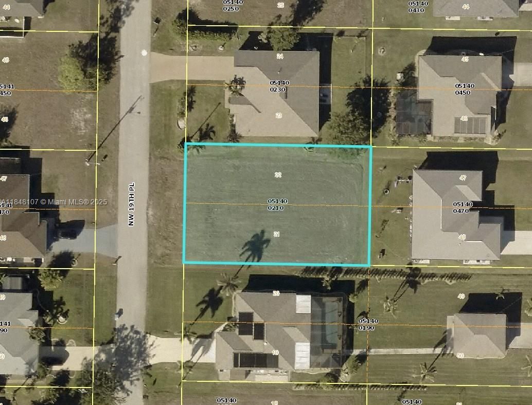 Real estate property located at 2529 19 PL, Lee, N/a, Cape Coral, FL