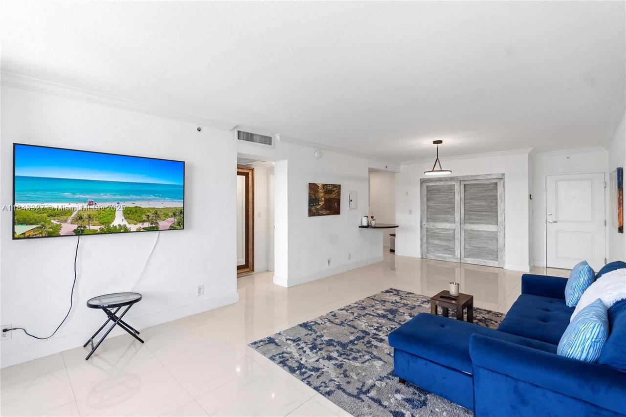 Real estate property located at 401 69th St #1204, Miami-dade, 401 Blu Of North Beach Co, Miami Beach, FL