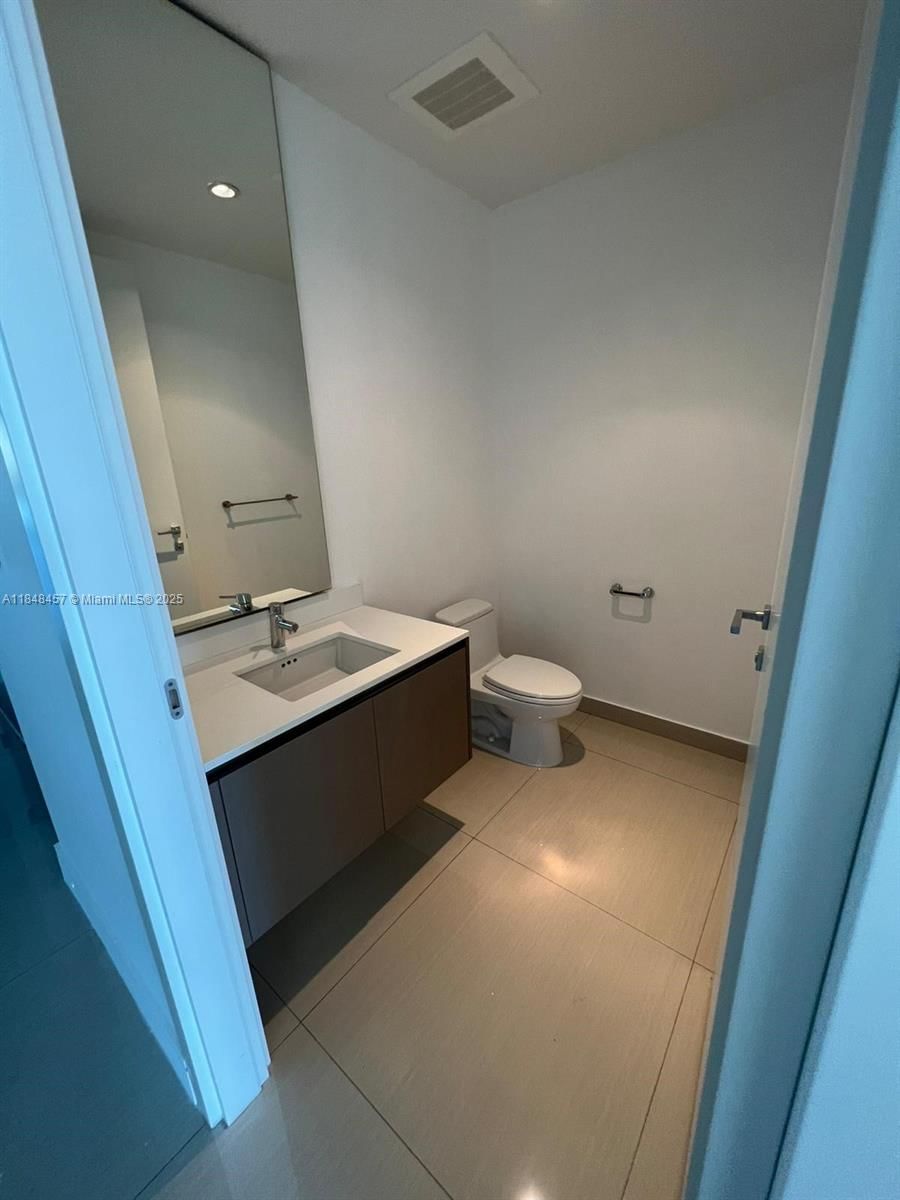 Real estate property located at 3250 188 St #403, Miami-dade, Echo Condo, Aventura, FL