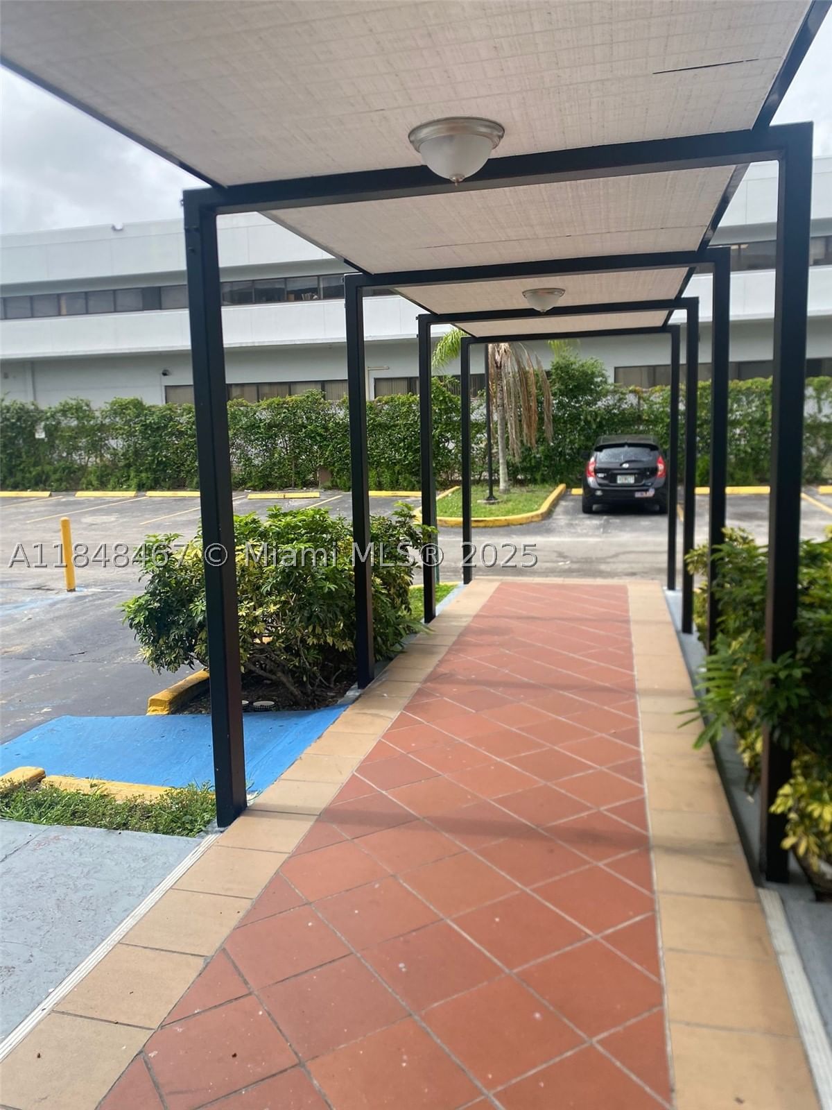 Real estate property located at 16450 2nd Ave #404, Miami-dade, Golden Gate Apartments Co, Miami, FL