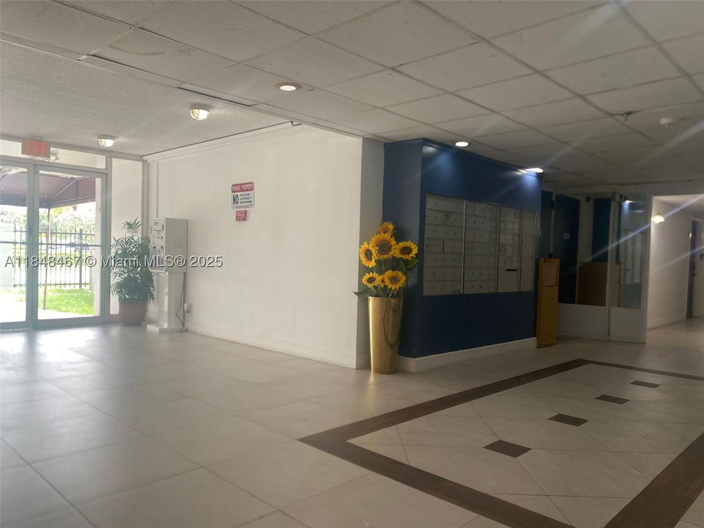 Real estate property located at 16450 2nd Ave #404, Miami-dade, Golden Gate Apartments Co, Miami, FL